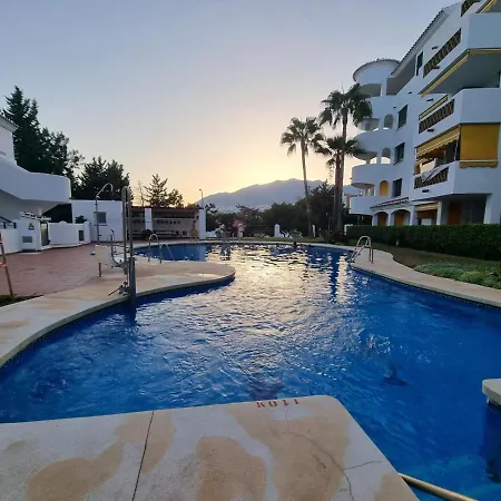 797 - En Pueblo Del Parque Benalmadena